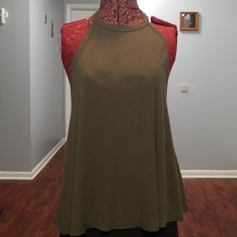 Olive Green Keyhole Tank